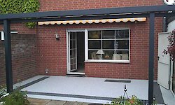 Terrassensanierung Terrassenrenovierung mit Steinteppich
